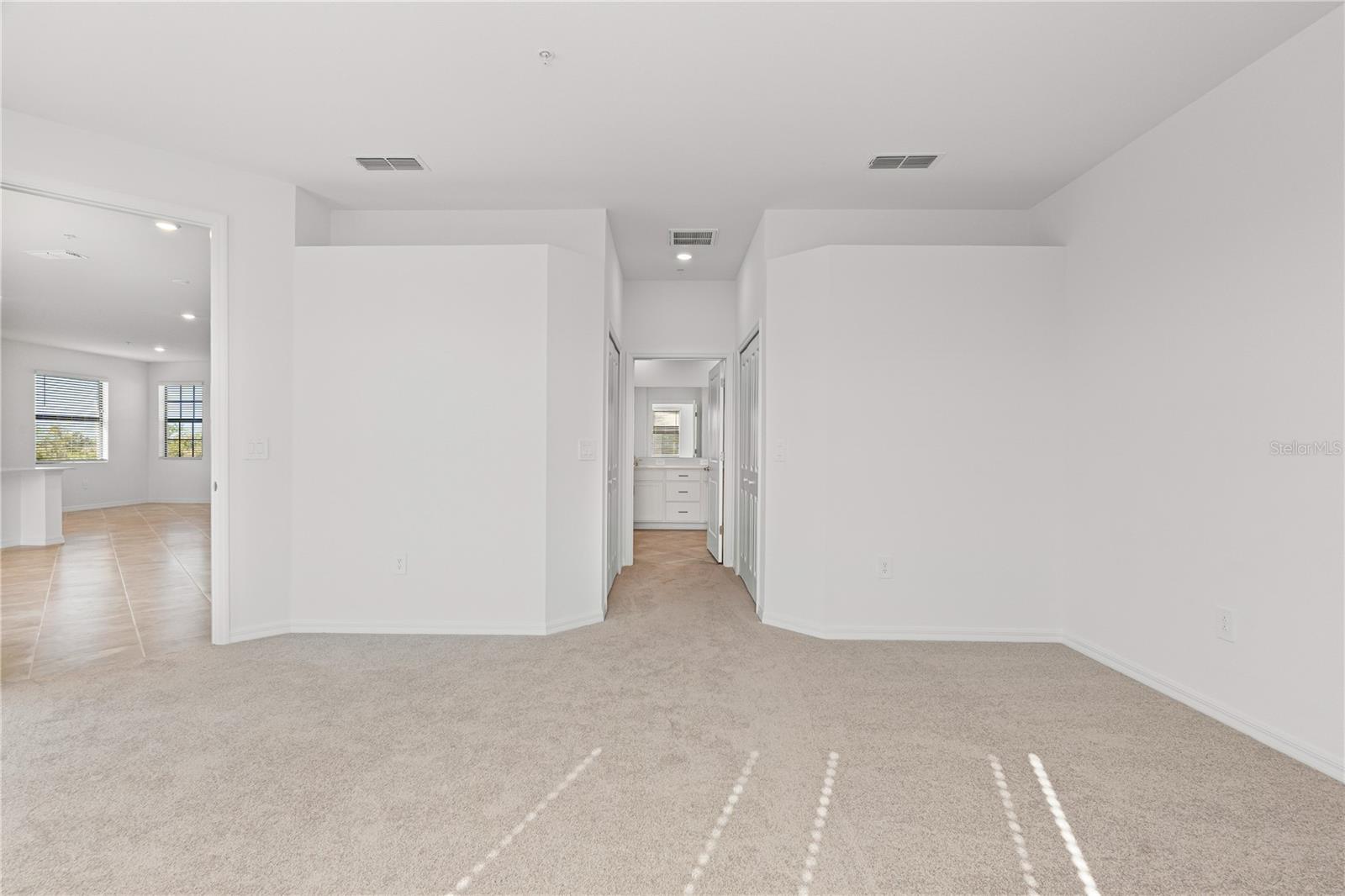 LEGENDS COVE - Residential