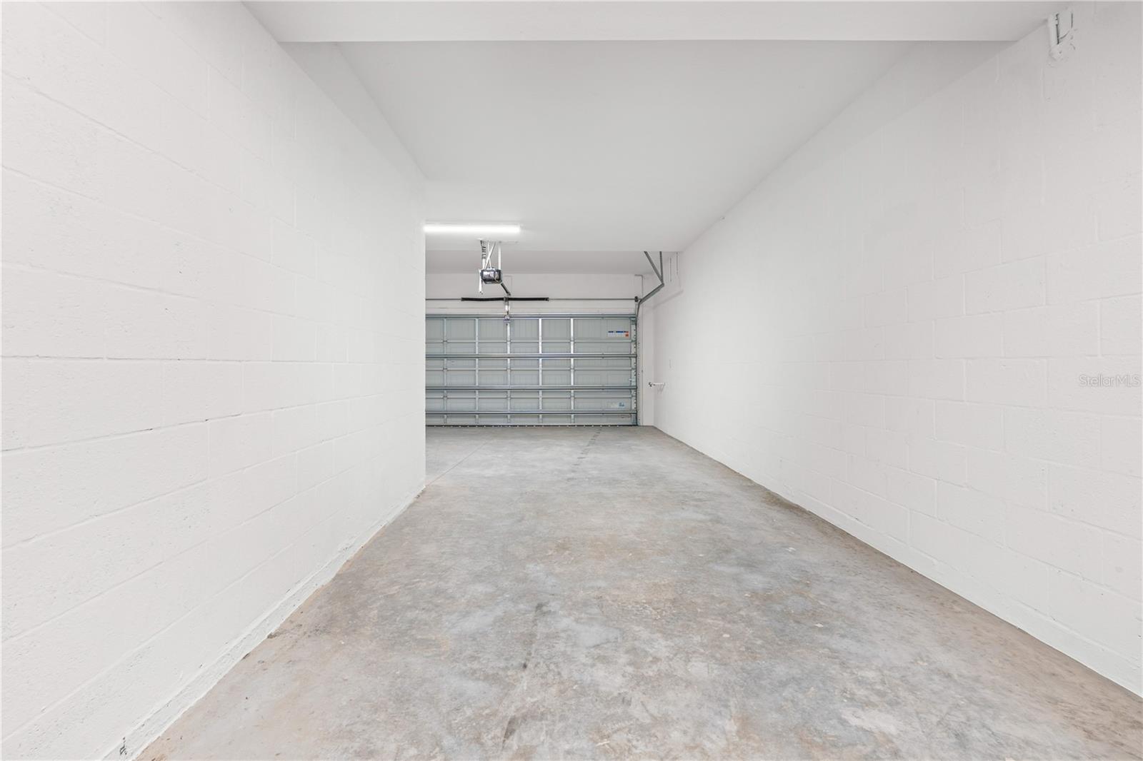 LEGENDS COVE - Residential