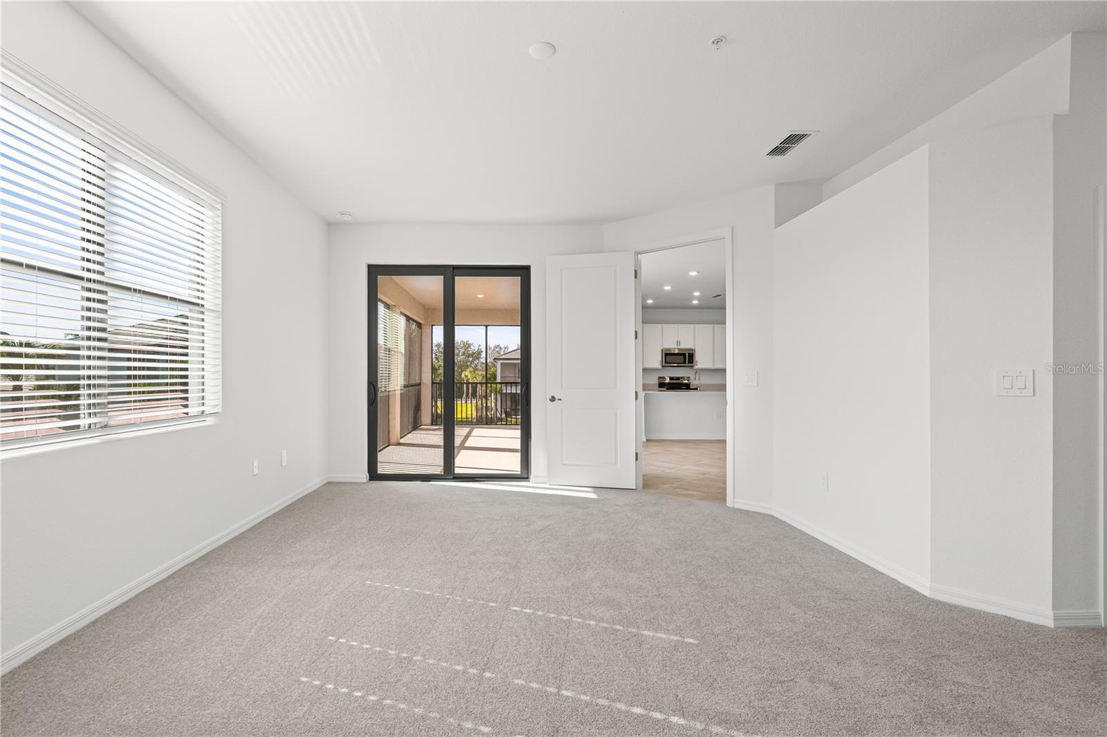 LEGENDS COVE - Residential