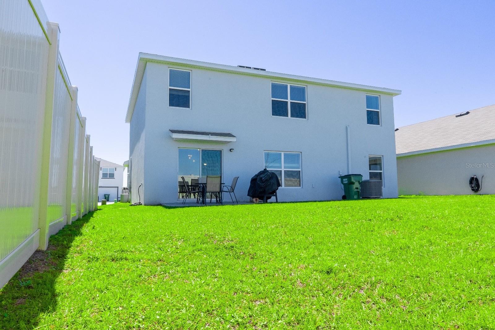 37115 GOFFAUX LOOP