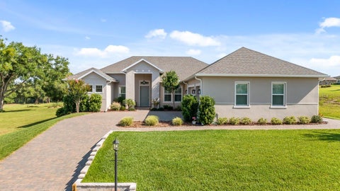 3 beds bed, 3 baths bath property at 4008 Pinnacle Place Court, Lady Lake, FL 32159