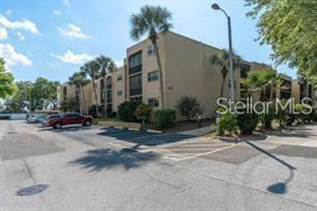 Photo of 11485 Oakhurst Road #200-318, Largo, FL 33774 (MLS # TB8489423)