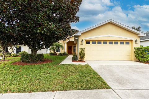 A home in LAKE WALES