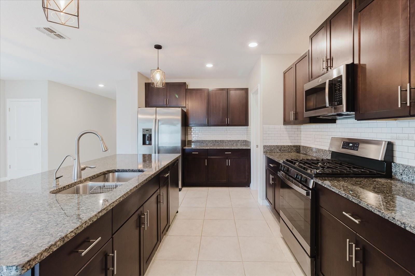 BELMONT SOUTH PH 2F - Residential