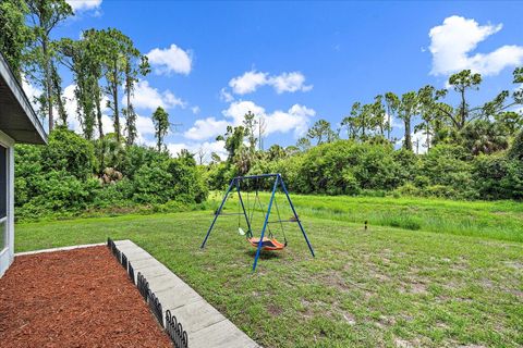 A home in NORTH PORT