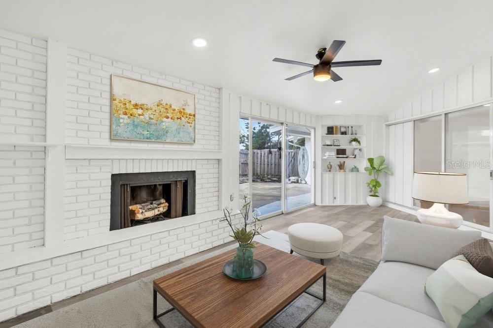 VENICE GARDENS - Residential