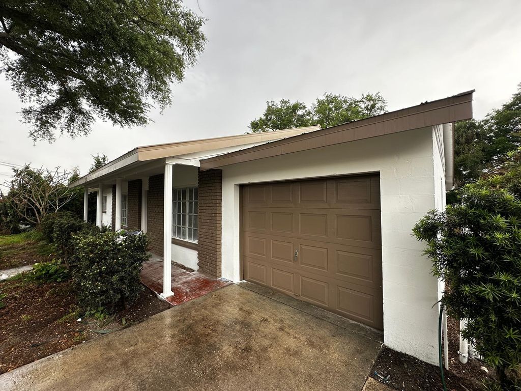 Photo of 245 16th Street NE, Winter Haven, FL 33881 (MLS # S5148499)