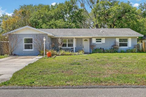 Photo of 262 Clara Vista Street, Debary, FL 32713 (MLS # FC317142)
