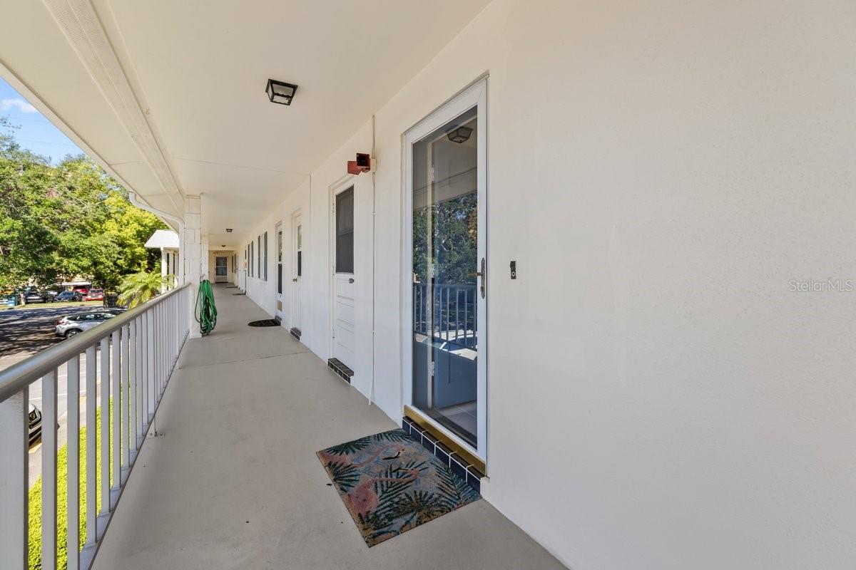 500 GLENNES LANE 205