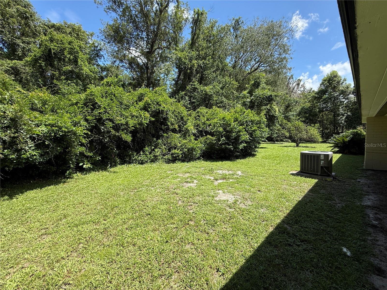 555 NW 23RD STREET