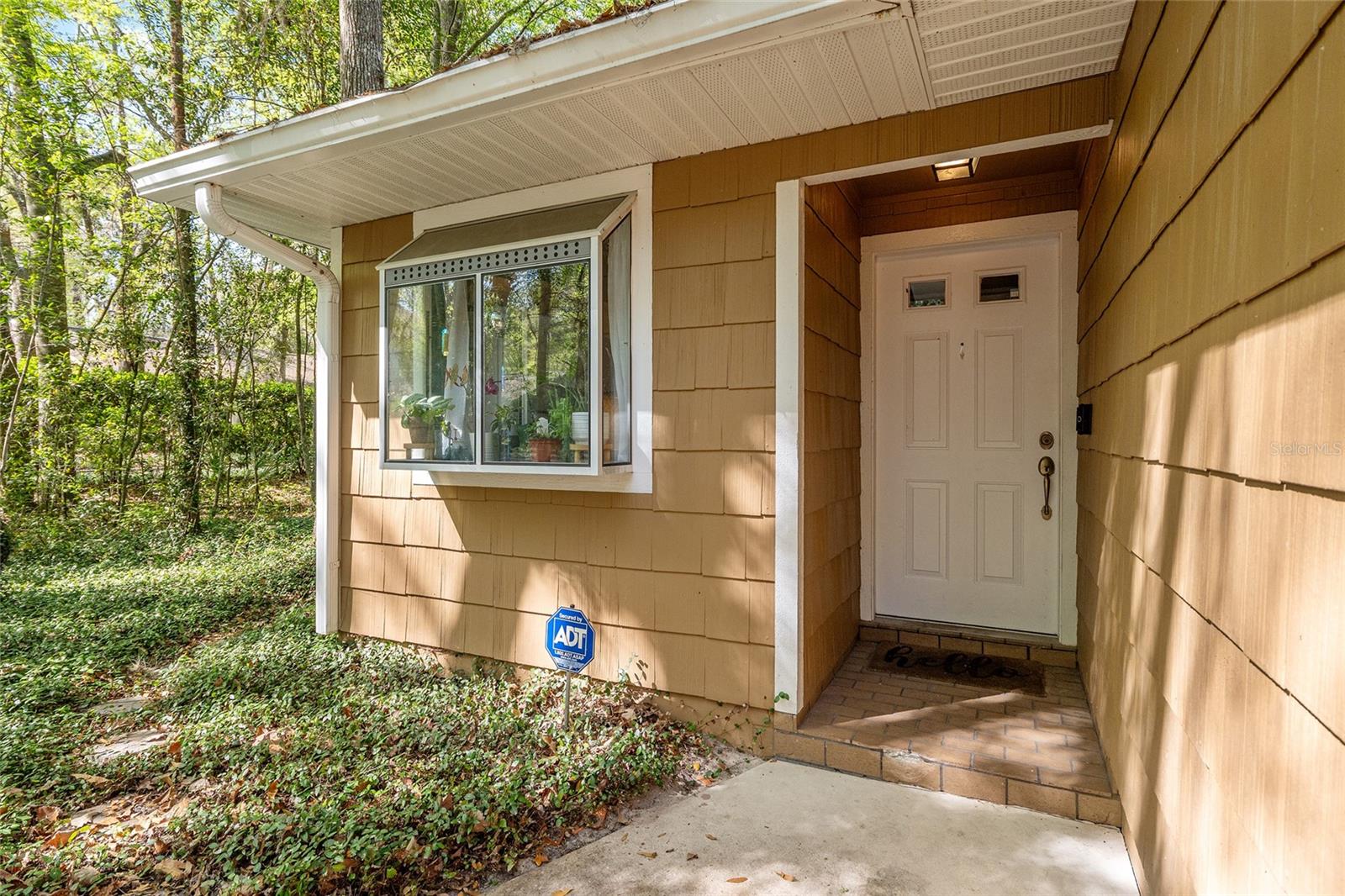 VINTAGE VIEW - Residential