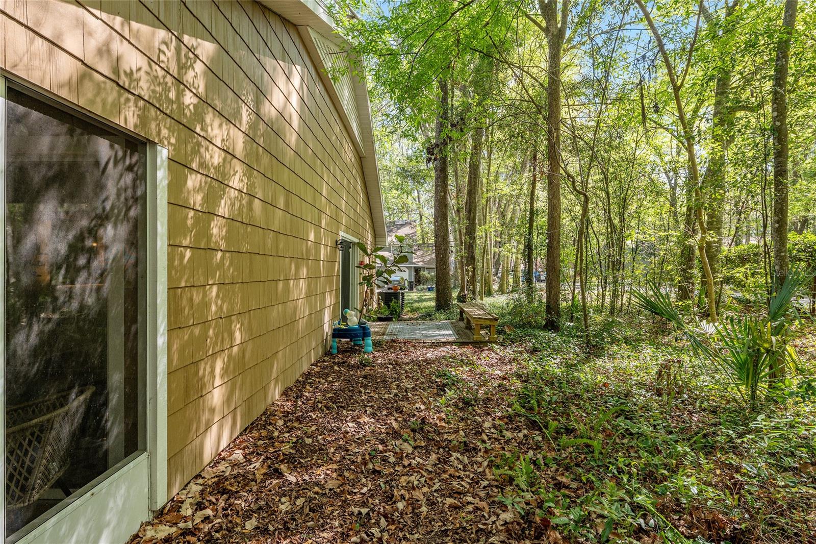 VINTAGE VIEW - Residential