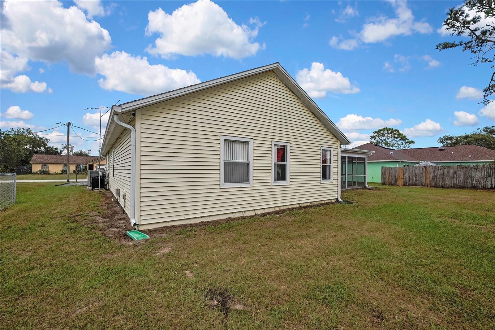 SPRING HILL - Residential