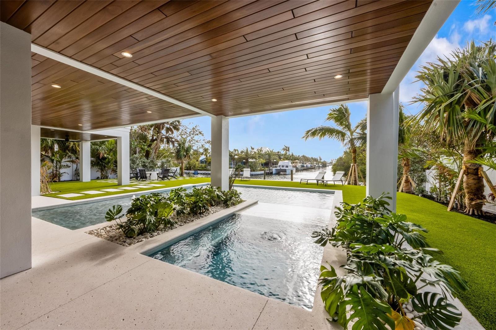 BIMINI BAY ESTATES - Residential