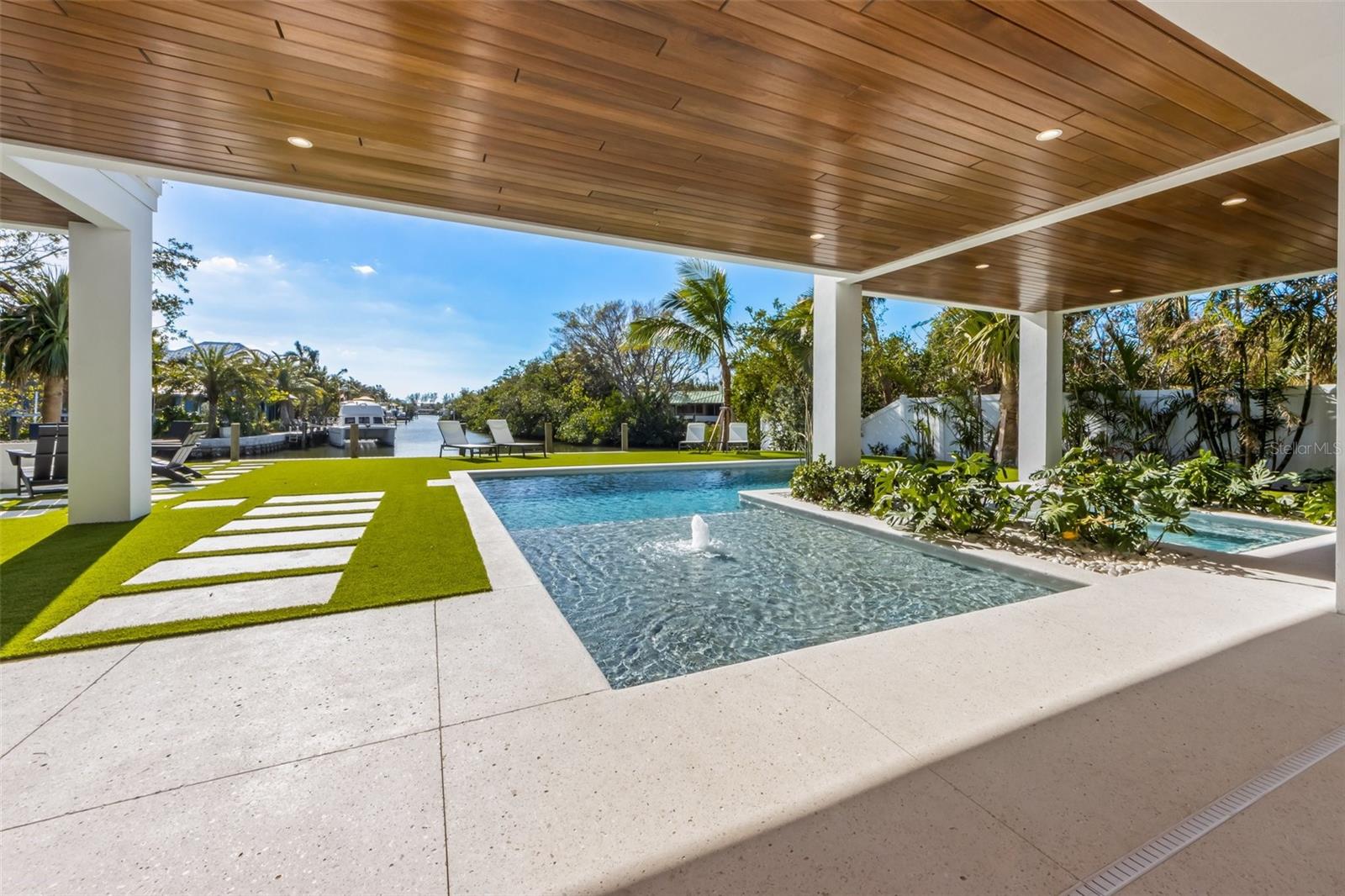 BIMINI BAY ESTATES - Residential