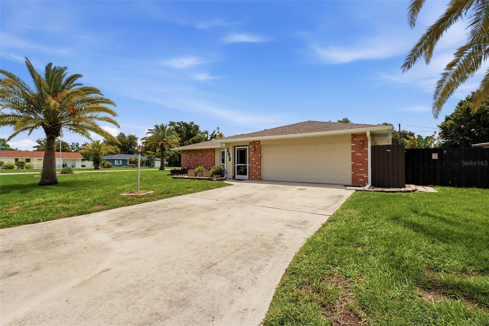 Search Properties for Sale 1 290 CAPRI AVENUE