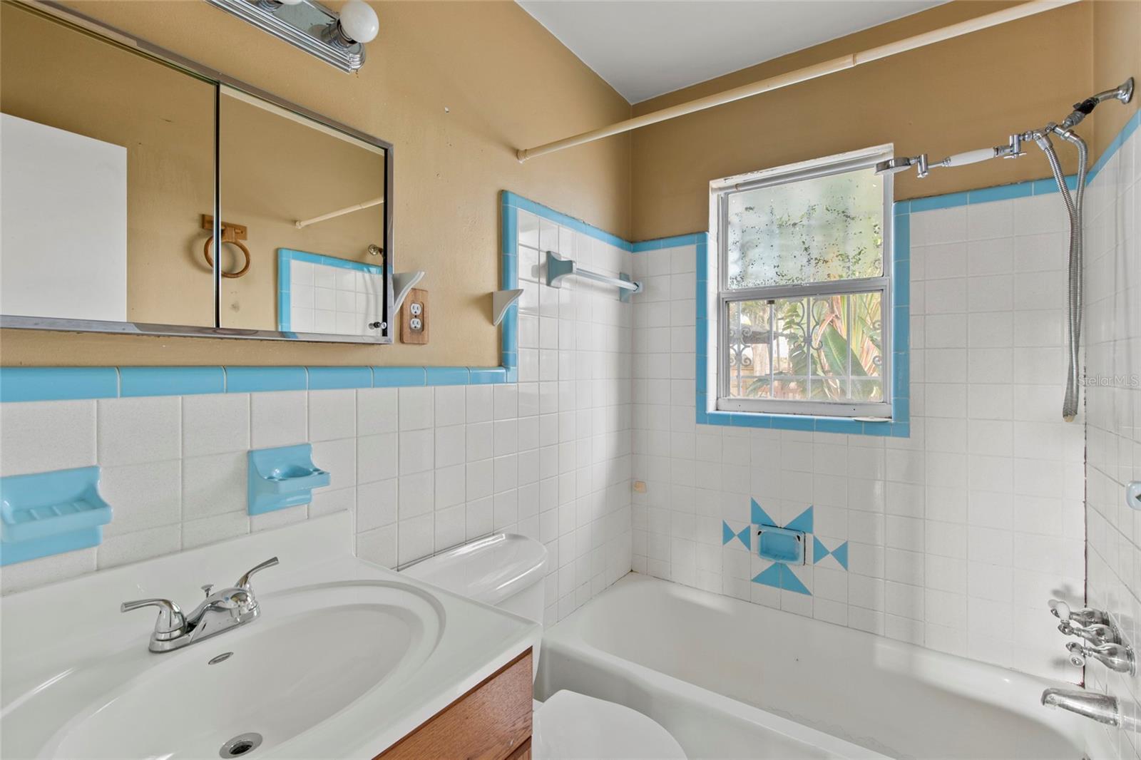 NORTH ST PETERSBURG - Residential