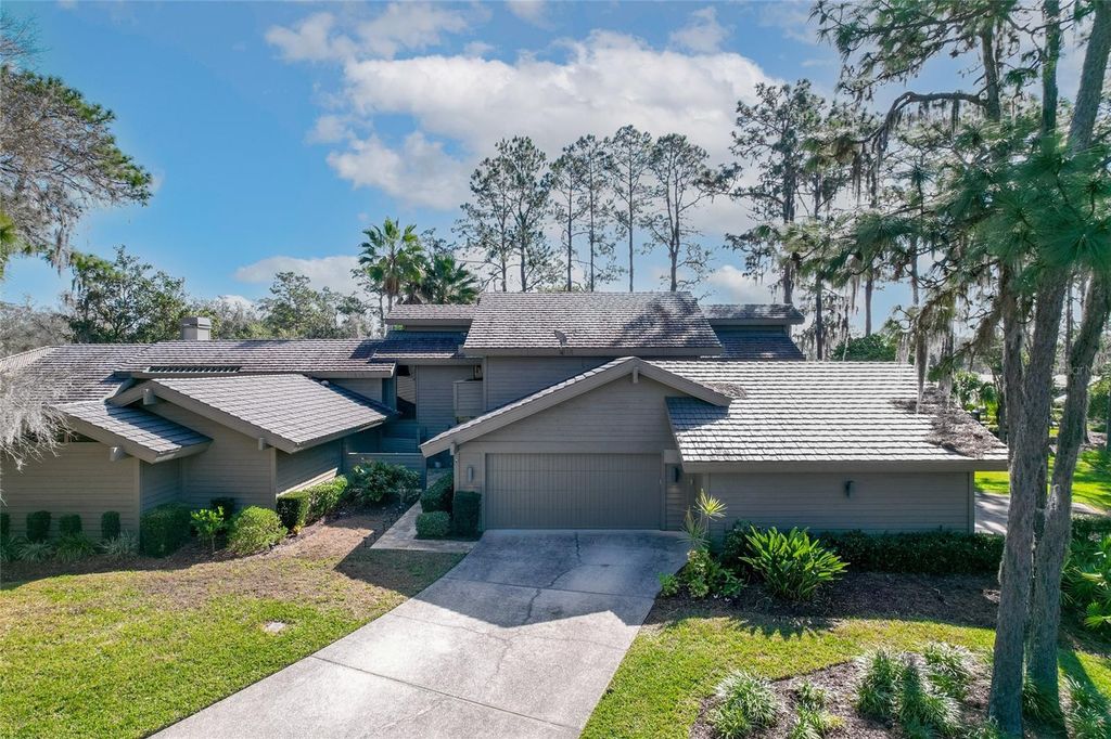 Photo of 5340 Cobblestone Court, Wesley Chapel, FL 33543 (MLS # TB8396758)