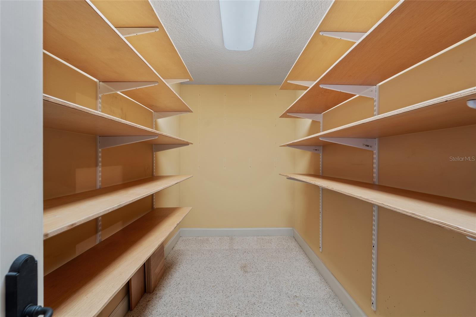 LAKE AVALON HEIGHTS - Residential