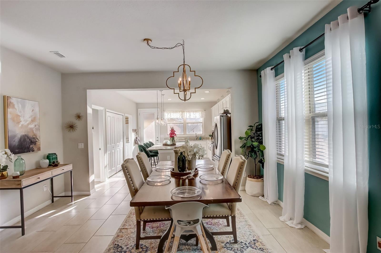 LAKEVIEW POINTE/HORIZON WEST P - Residential