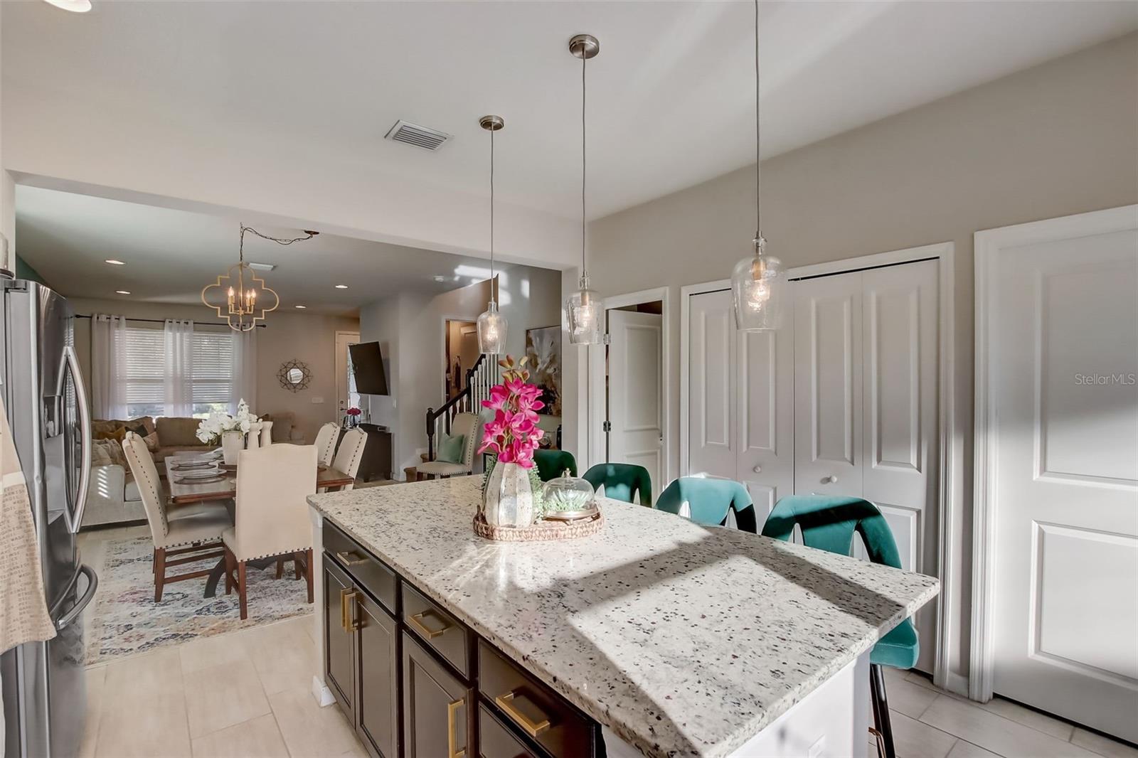 LAKEVIEW POINTE/HORIZON WEST P - Residential