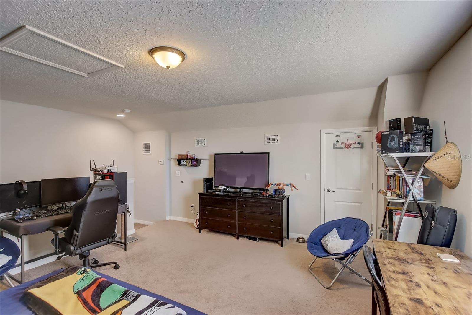 LAKEVIEW POINTE/HORIZON WEST P - Residential