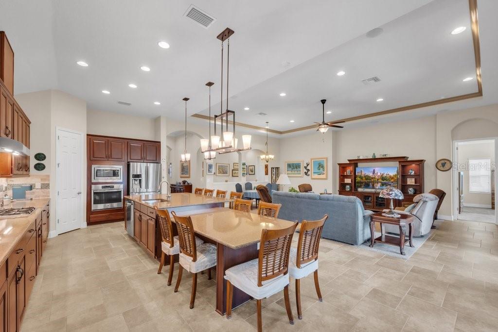 FISHHAWK RANCH WEST PH 1B/1C - Residential