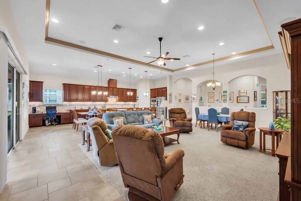 FISHHAWK RANCH WEST PH 1B/1C - Residential