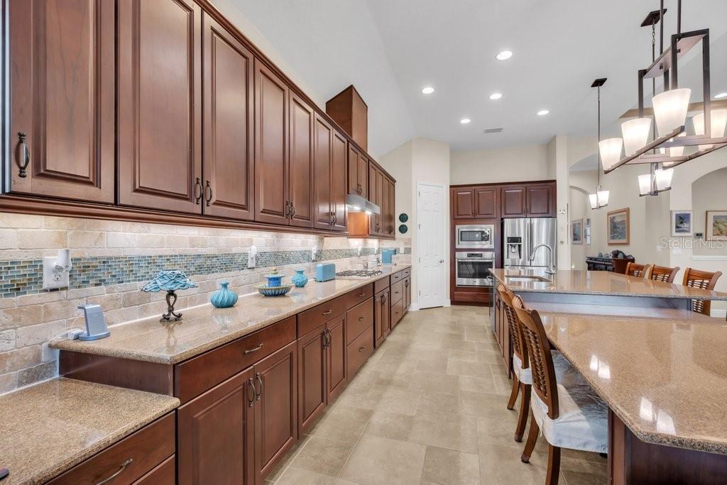 FISHHAWK RANCH WEST PH 1B/1C - Residential