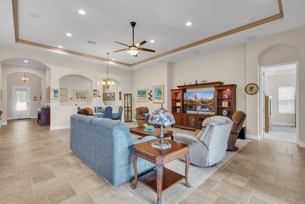 FISHHAWK RANCH WEST PH 1B/1C - Residential