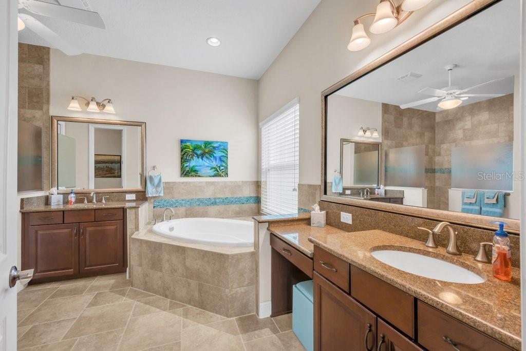 FISHHAWK RANCH WEST PH 1B/1C - Residential