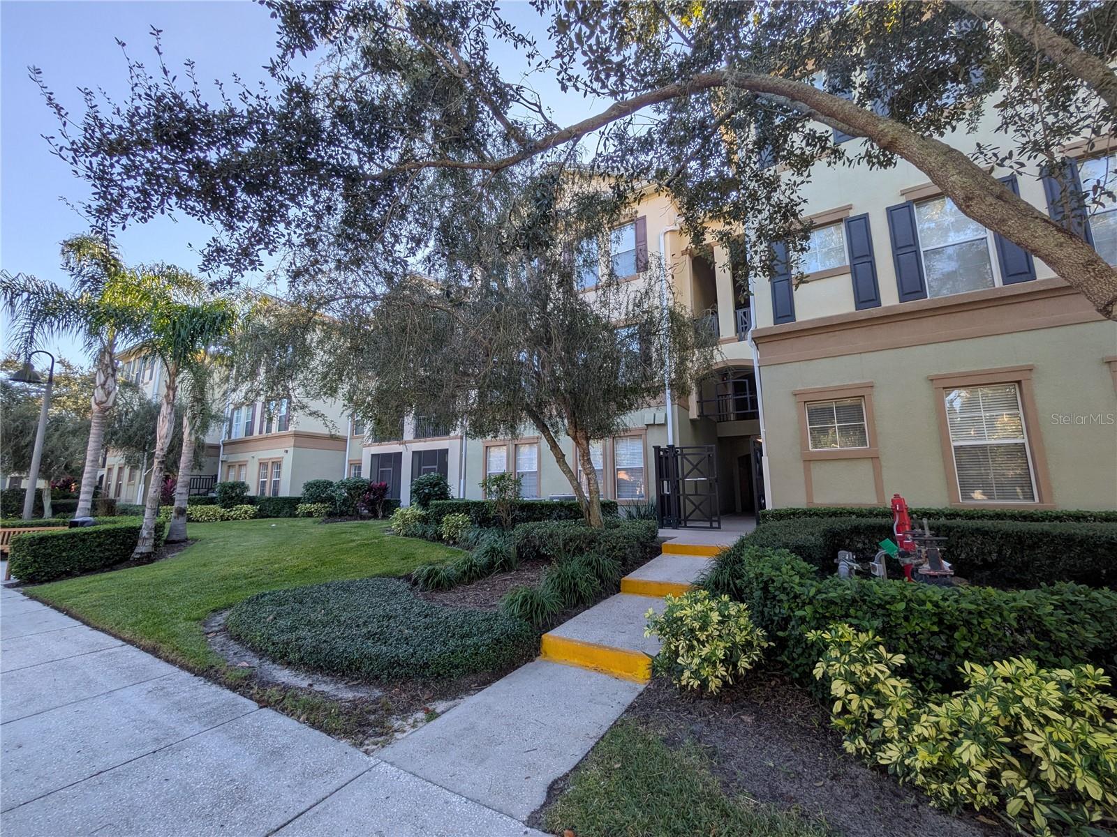 LAKESIDE/LKS/WINDERMERE - Residential Lease