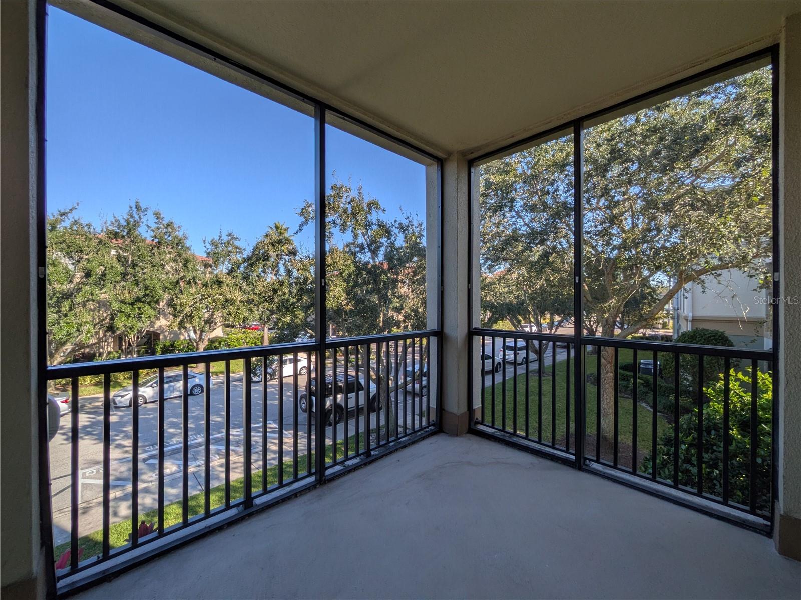 LAKESIDE/LKS/WINDERMERE - Residential Lease