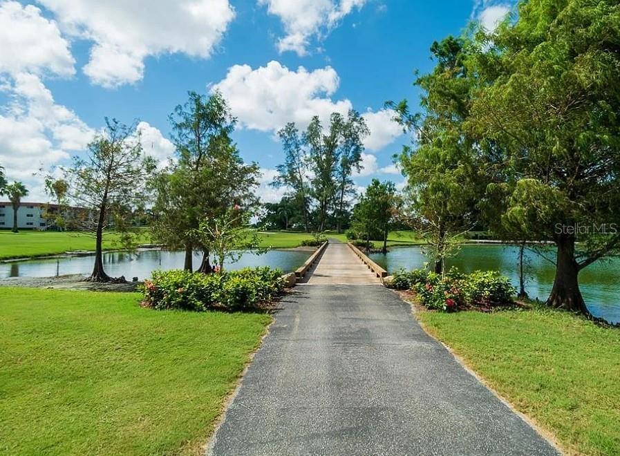 HOLLYBROOK GOLF & TENNIS CLUB CONDO - Residential