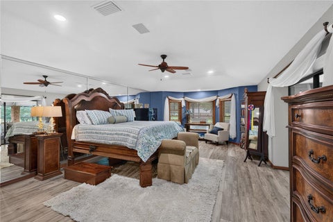 Tiny photo for 38224 Journey Lane, Lady Lake, FL 32159 (MLS # G5118111)