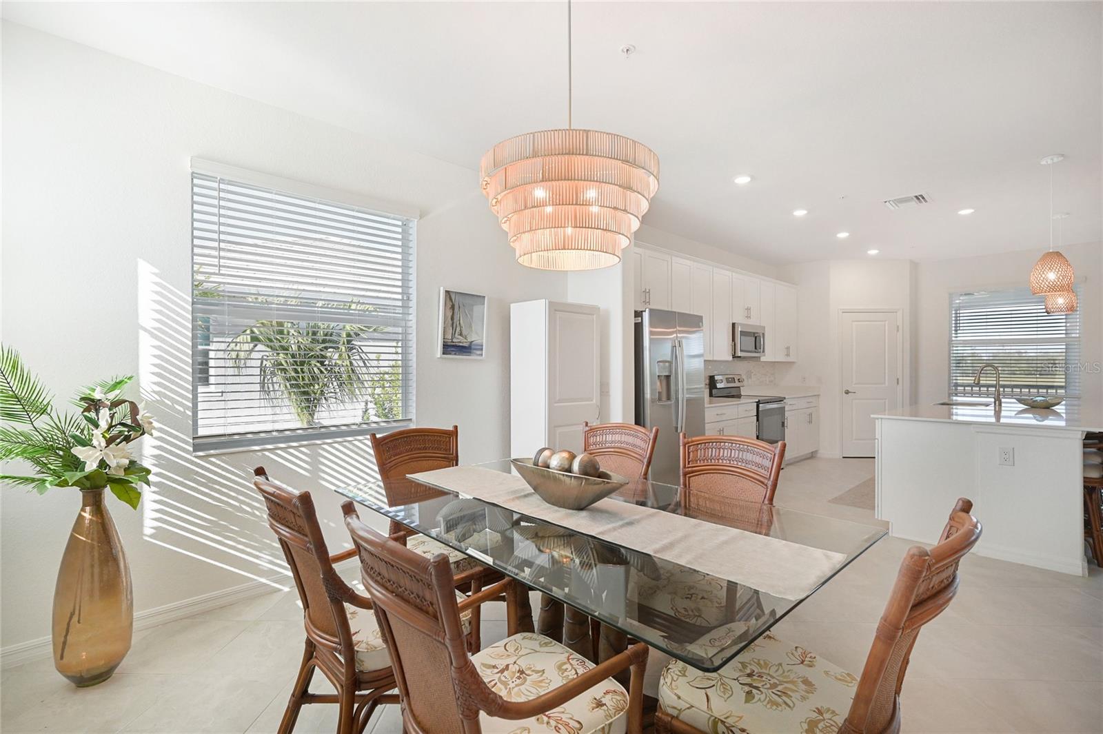 COACH HOMES IV AT HERITAGE LANDING - Residential