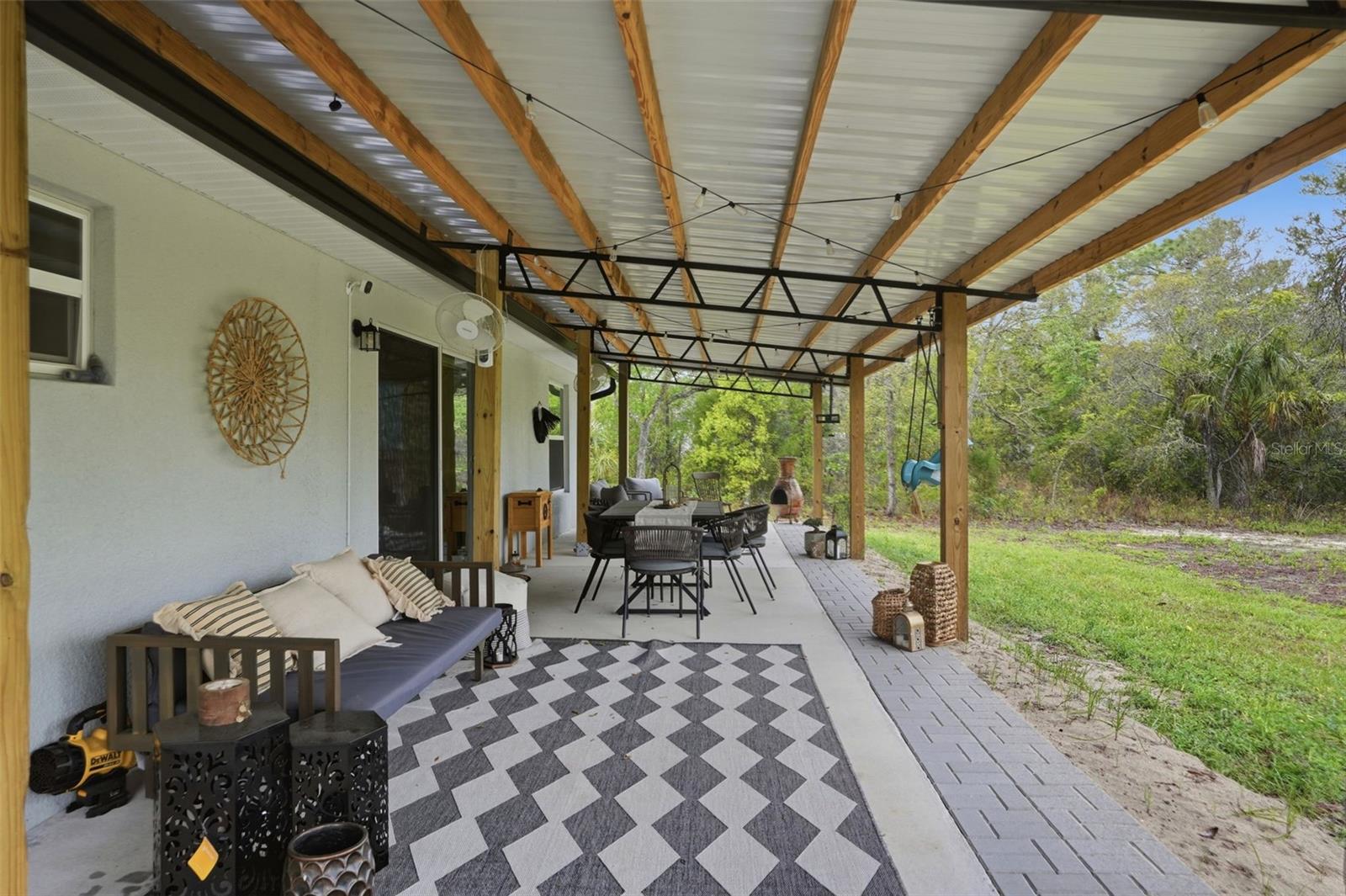 ROYAL HIGHLANDS - Residential