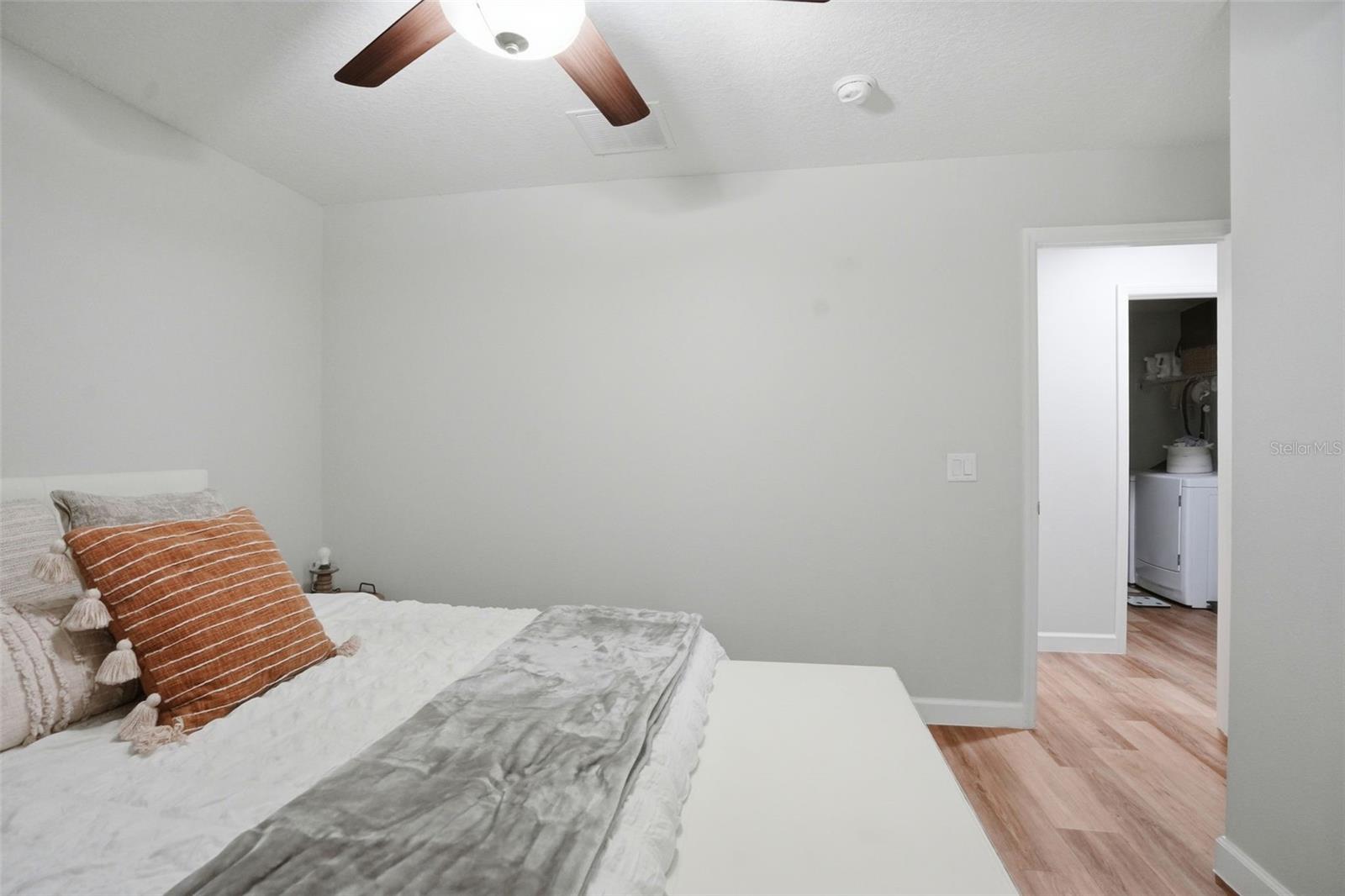 ROYAL HIGHLANDS - Residential