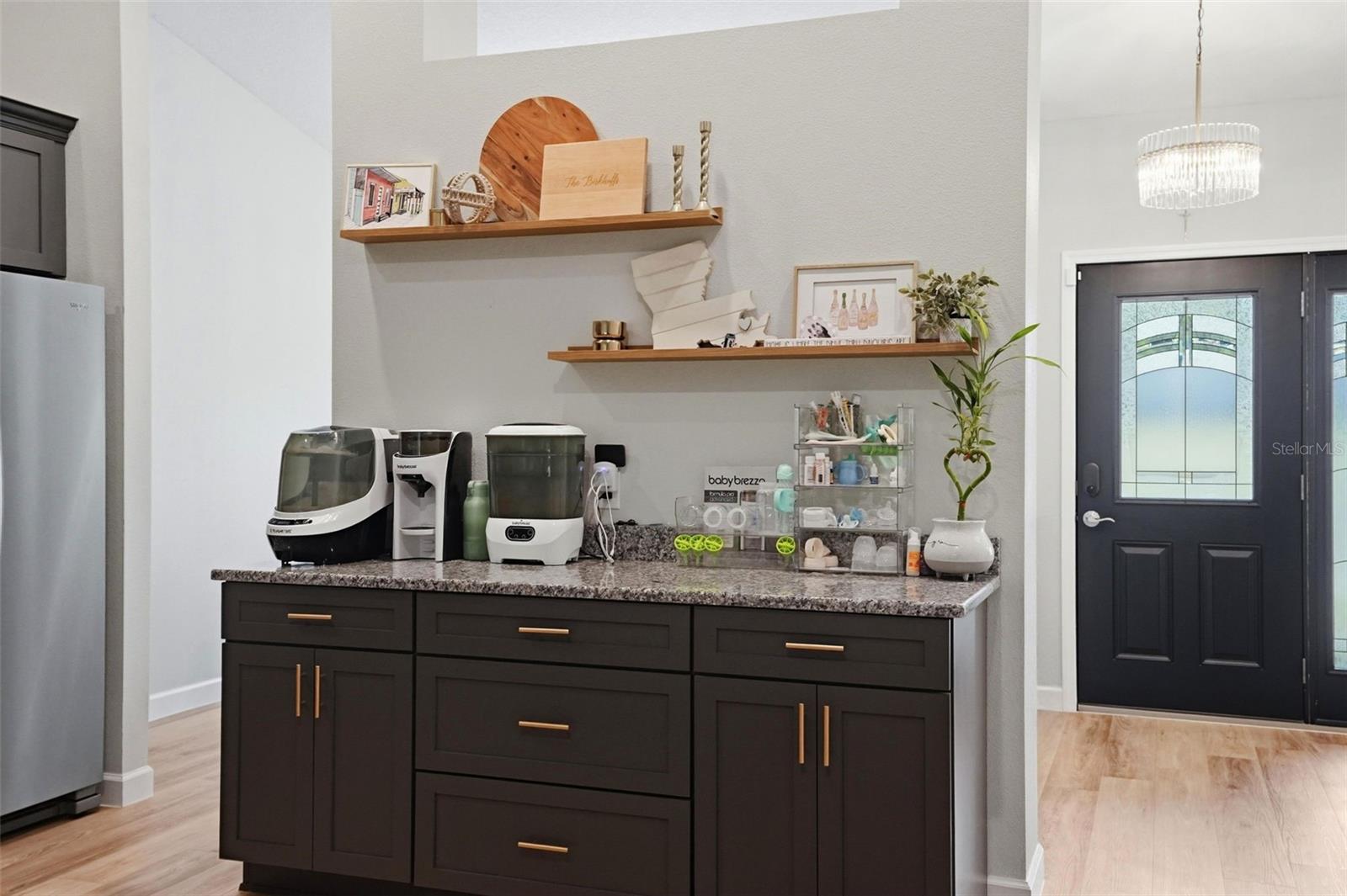 ROYAL HIGHLANDS - Residential