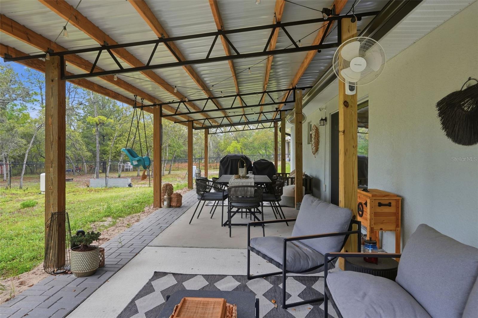 ROYAL HIGHLANDS - Residential