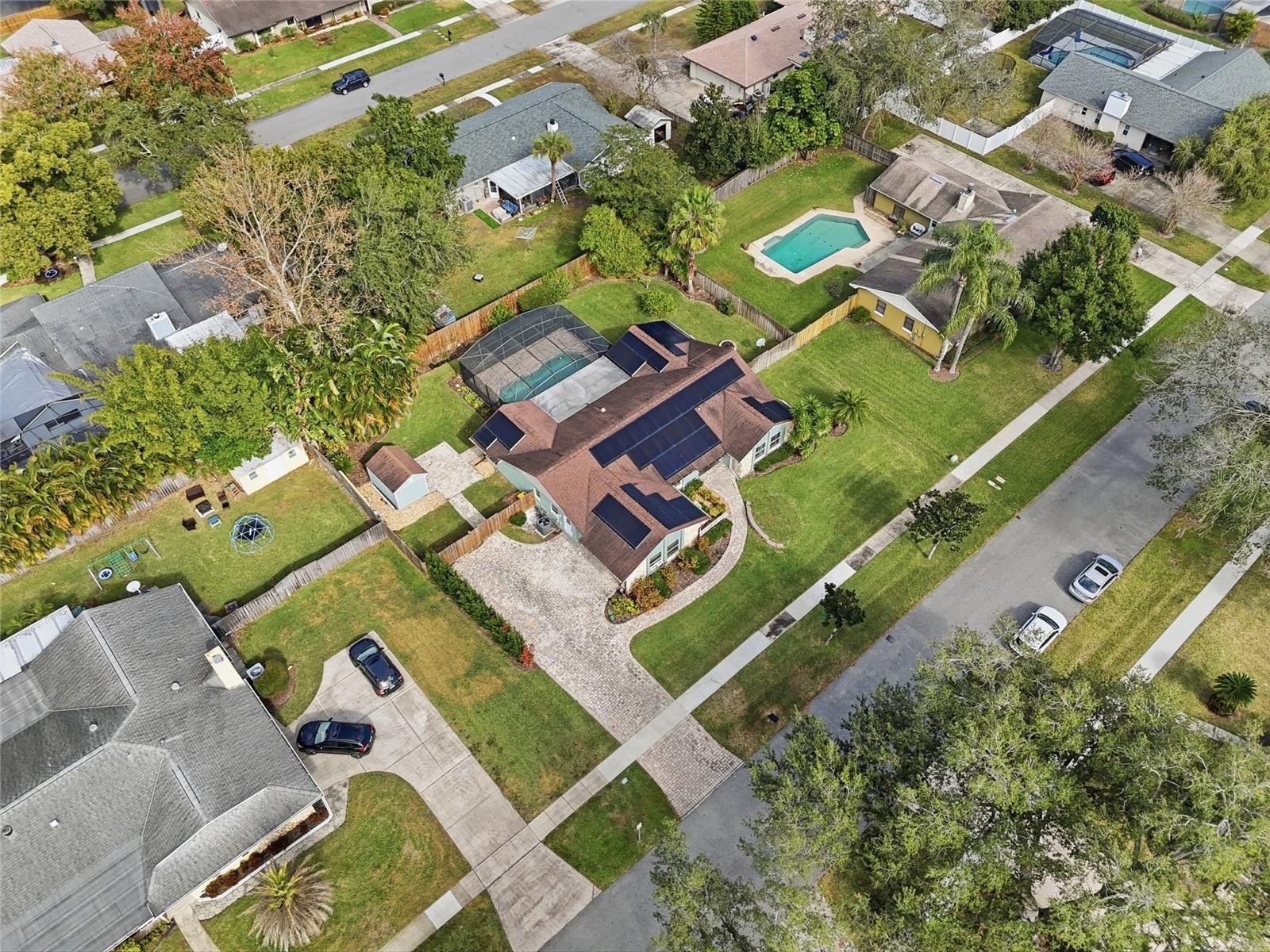 BELLE ISLE PINES - Residential