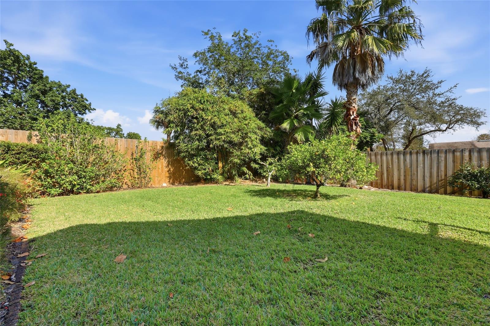 BELLE ISLE PINES - Residential