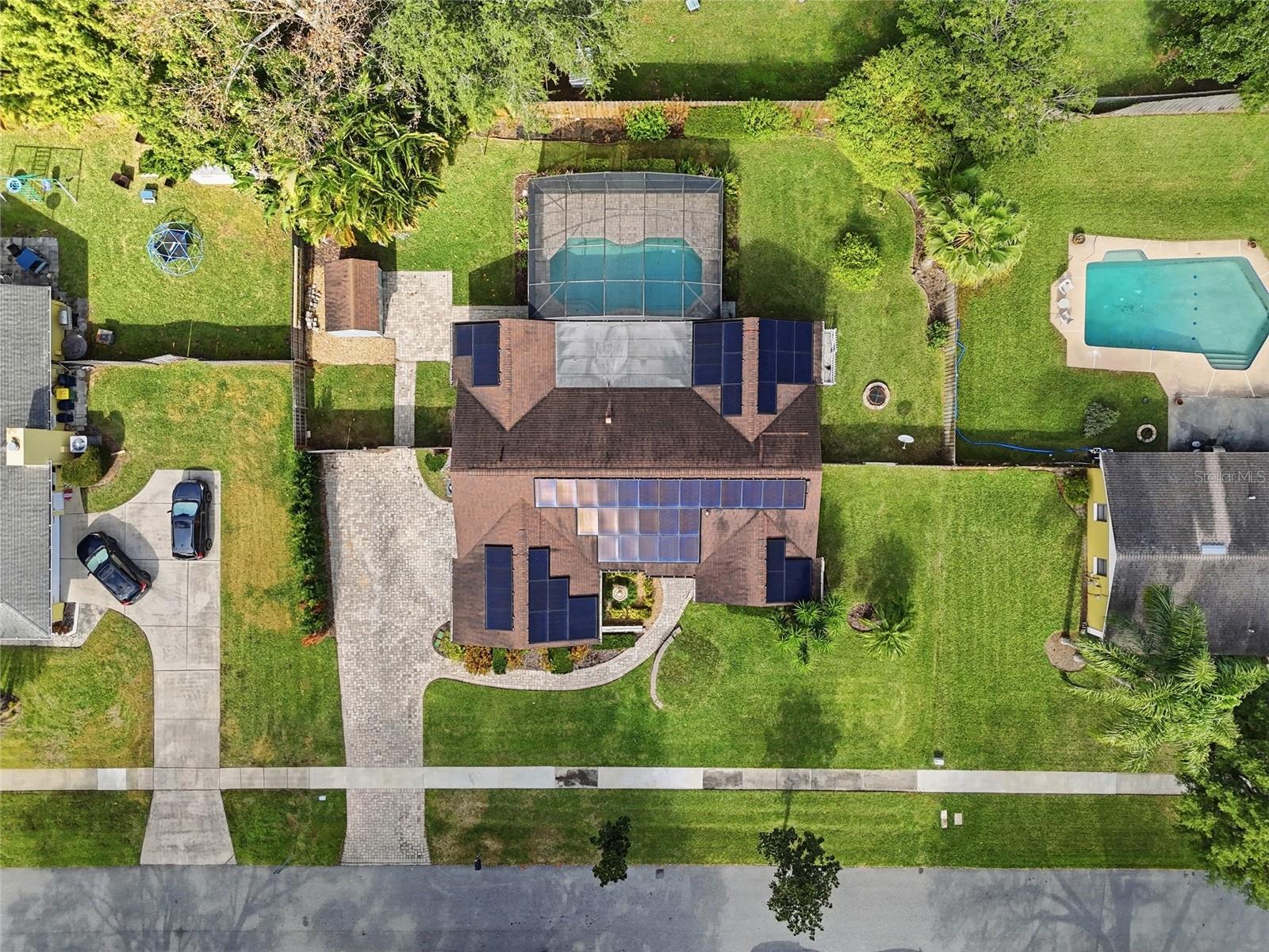 BELLE ISLE PINES - Residential