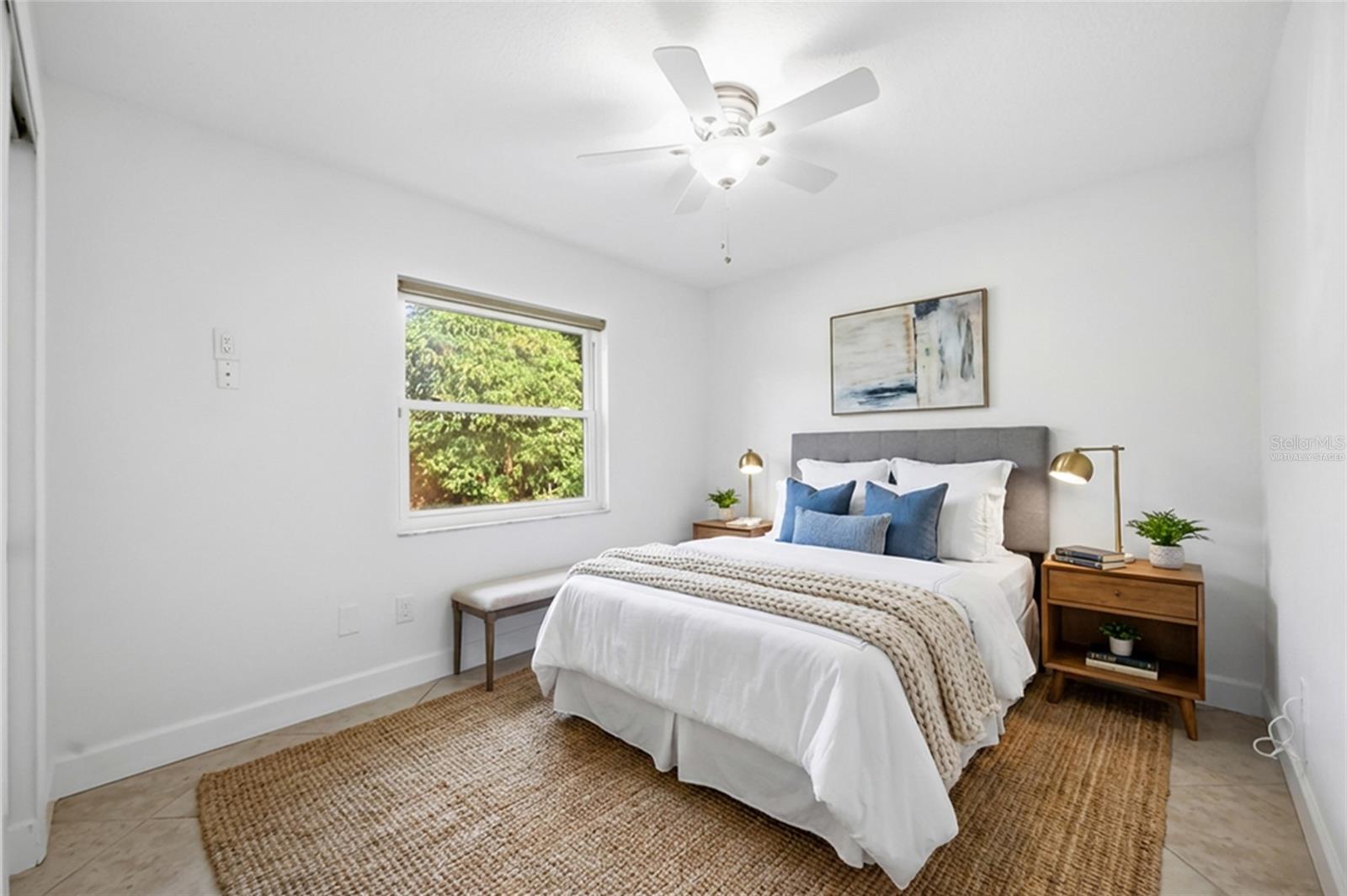 BELLE ISLE PINES - Residential