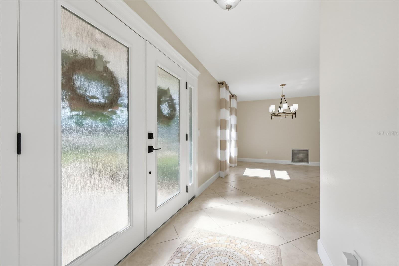 BELLE ISLE PINES - Residential