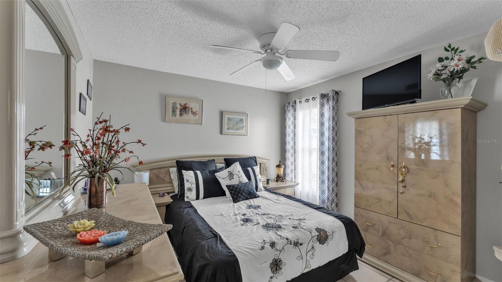 RANDOM OAKS PH 2 UNIT 1 - Residential