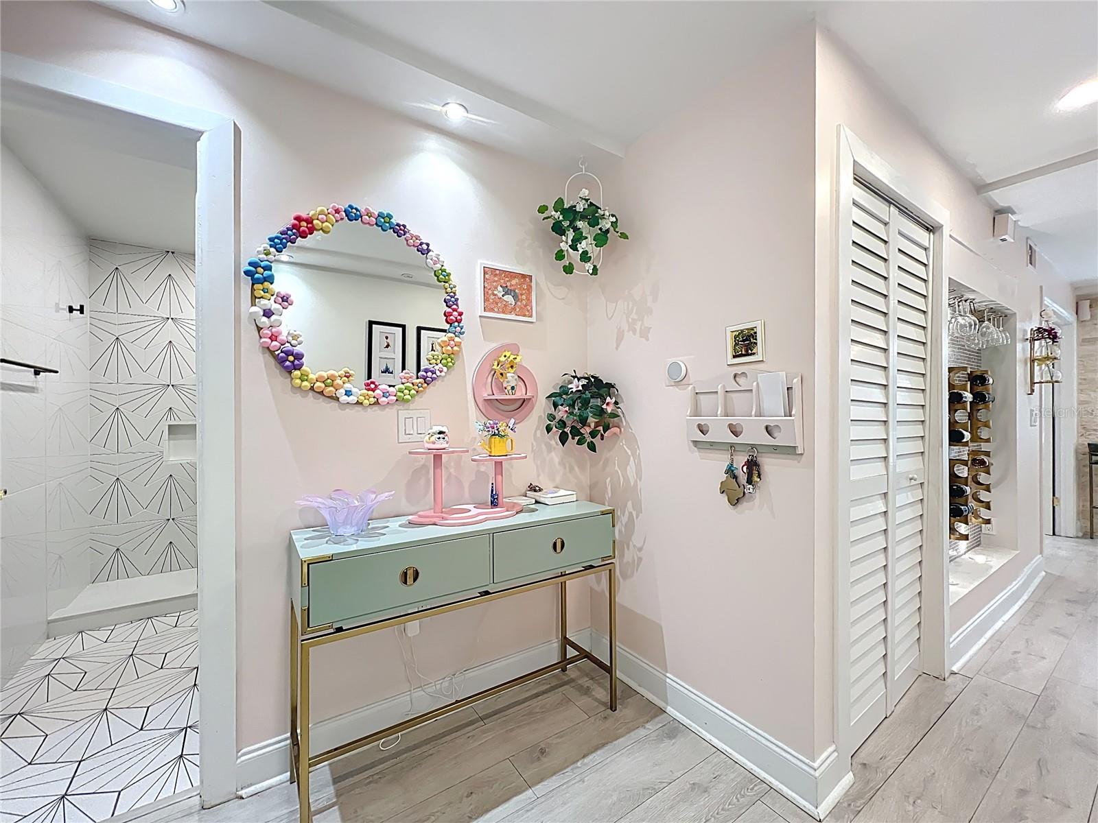 5426 PINE CREEK DRIVE 1708