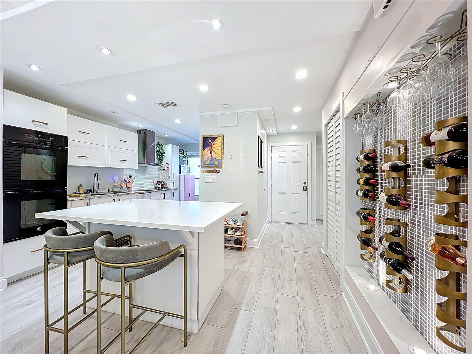 5426 PINE CREEK DRIVE 1708