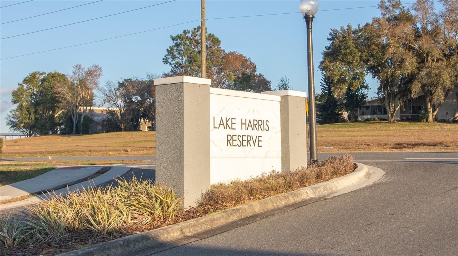 LAKE HARRIS RESERVE - Residential