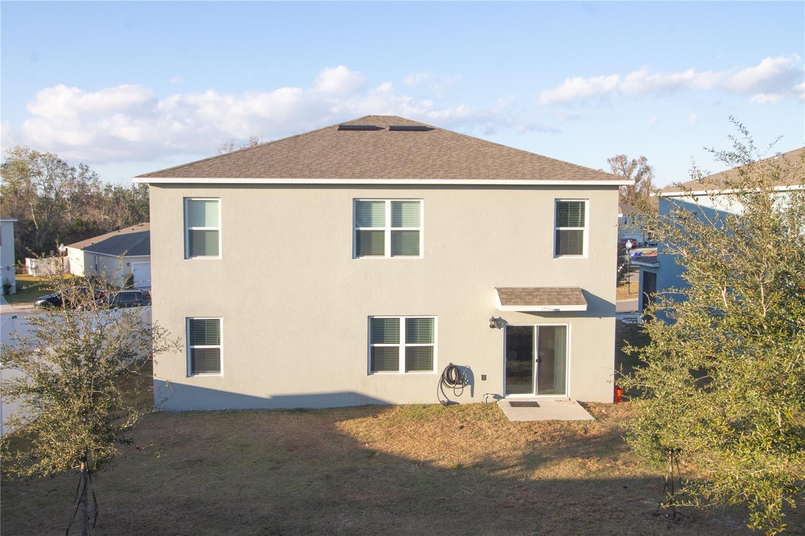 LAKE HARRIS RESERVE - Residential